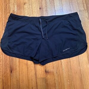 Patagonia women’ s Black Strider Running Shorts Size XL (# 2)